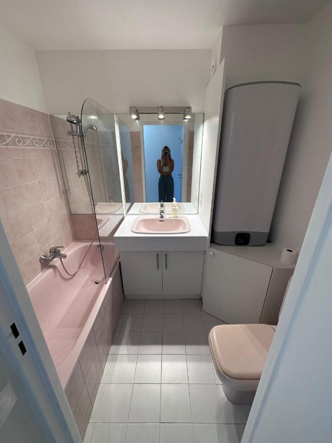 Studio Antibes Port Vauban. Buitenkant foto