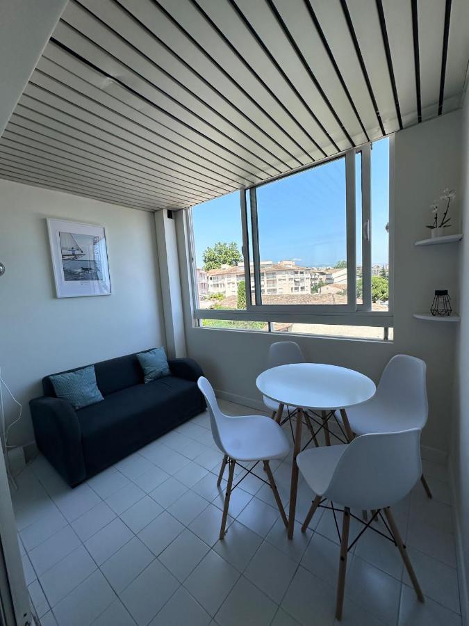 Studio Antibes Port Vauban. Buitenkant foto